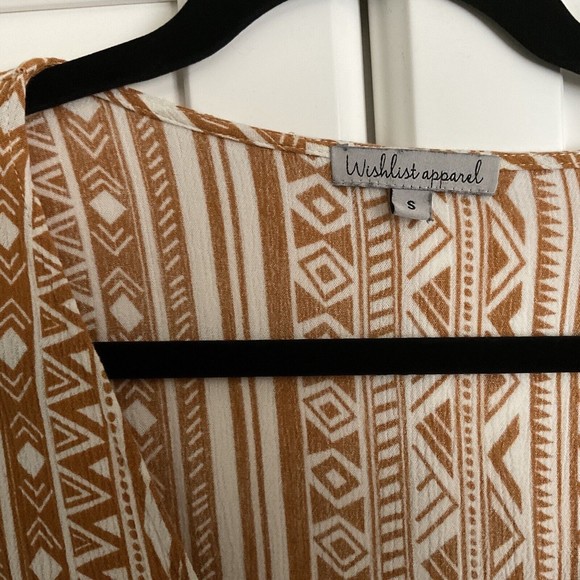 Wishlist Apparel Womans Small Boho Rayon Blouse Pullover Style Twist Knot Front - Picture 4 of 8